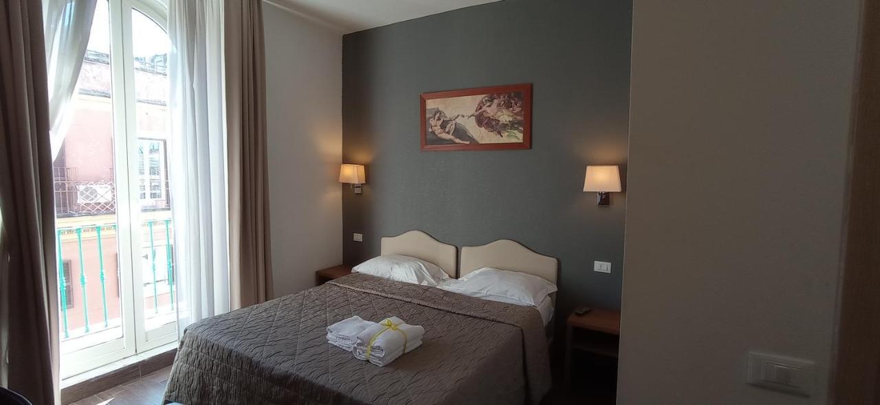 Rome Travellers Hotel Exterior photo